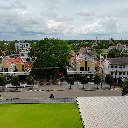 Holiday Guest Inn เนกอมโบ ภายนอก รูปภาพ