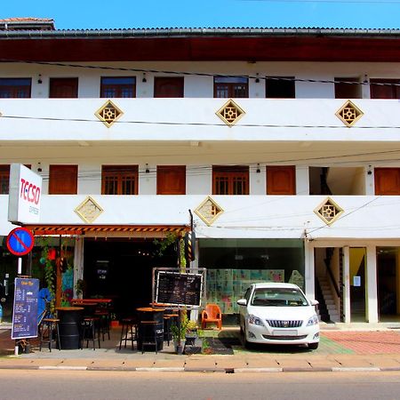Holiday Guest Inn เนกอมโบ ภายนอก รูปภาพ